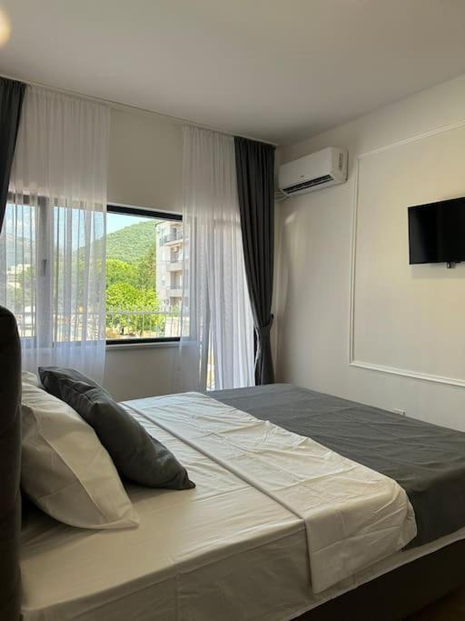 Ferienwohnung Tivat Exterior foto